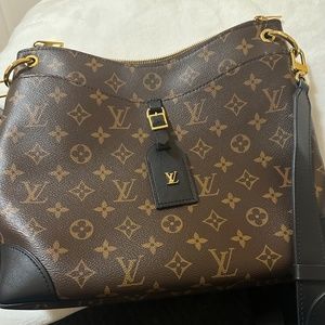 Louis Vuitton Odeo MM Black